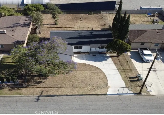 Homes for sale in Fontana, CA | 16229 Hunter St, Fontana, CA 92335 | MLS# IV26100798