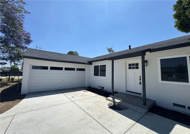 Homes for sale in Fontana, CA | 16229 Hunter St, Fontana, CA 92335 | MLS# IV26100798