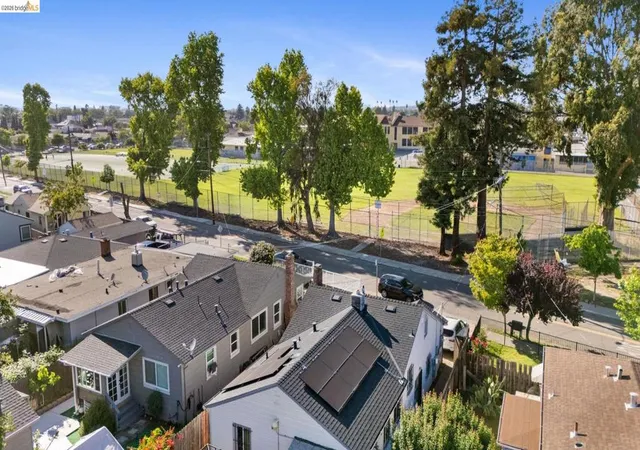 Photo 2 of Sale Pending at 1836 99th Avenue, Oakland, CA 94603 | MLS# 41134121 | Listing updated on 2026-09-30