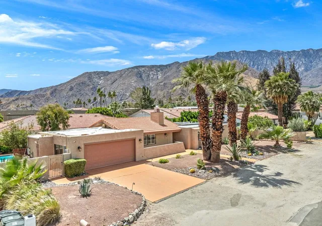 Photo 2 of Single family home for sale at 377 Cabrillo Rd, Palm Springs, CA 92262 | MLS# 219147679DA | Listing updated on 2026-10-09
