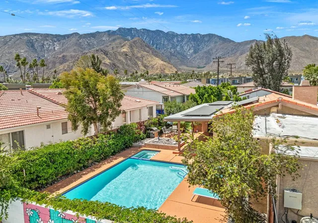 Photo 3 of Single family home for sale at 377 Cabrillo Rd, Palm Springs, CA 92262 | MLS# 219147679DA | Listing updated on 2026-10-09