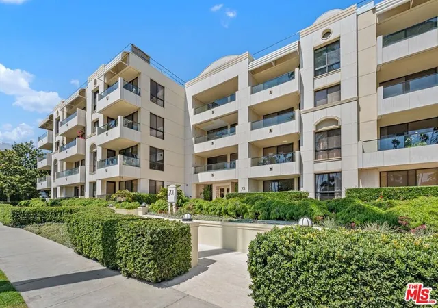 Homes for sale in Santa Monica, CA | 701 Ocean Ave #110, Santa Monica, CA 90402 | MLS# 26831887