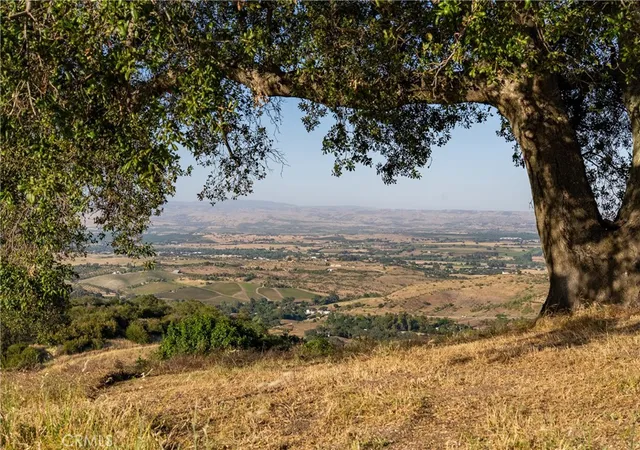 Photo 2 of Land for sale at 2762 Adelaida Rd, Paso Robles, CA 93446 | MLS# NS26099588 | Listing updated on 2026-05-09