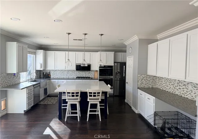 Photo 3 of Single family home for sale at 23776 Brookside Ct, Murrieta, CA 92562 | MLS# SB26098576 | Listing updated on 2026-09-08