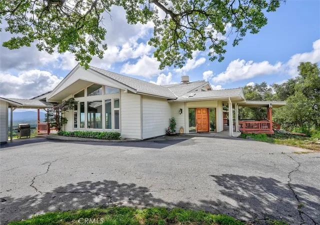 Photo 4 of Single family home for sale at 43736 Highway 49, Ahwahnee, CA 93601 | MLS# FR26101416 | Listing updated on 2026-05-27