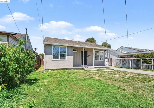 Photo 3 of Sale Pending at 1220 W 7th Street, Antioch, CA 94509 | MLS# 41134138 | Listing updated on 2026-07-13