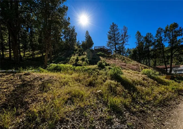 4th image of 0 Foothill Dr, Frazier Park, CA 93225 | MLS# SR26101429