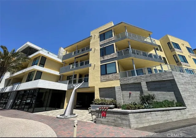 Homes for sale in Huntington Beach, CA | 414 Main St Unit 210, Huntington Beach, CA 92648 | MLS# OC26100199