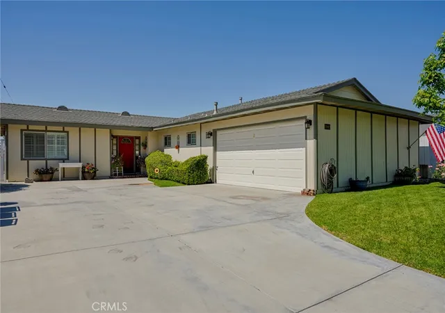 Homes for sale in Canyon Country, CA | 19802 Steinway, Canyon Country, CA 91351 | MLS# SR26097027