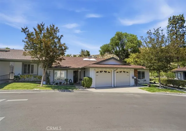 Homes for sale in Newhall, CA | 19427 Oak Crossing, Newhall, CA 91321 | MLS# SR26101493