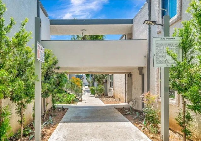 29th image of 18620 Hatteras St #247, Tarzana, CA 91356 | MLS# SR26101173