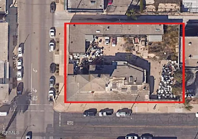 2nd image of 137 W 1st St, Oxnard, CA 93030 | MLS# V1-36335