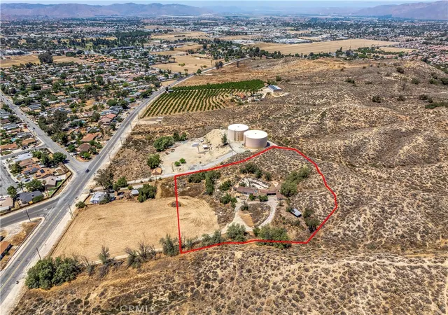 Homes for sale in San Jacinto, CA | 955 Park, San Jacinto, CA 92583 | MLS# SW26096338