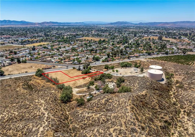 Photo 3 of Land for sale at 1 Park Ave, San Jacinto, CA 92583 | MLS# SW26096249 | Listing updated on 2026-10-01