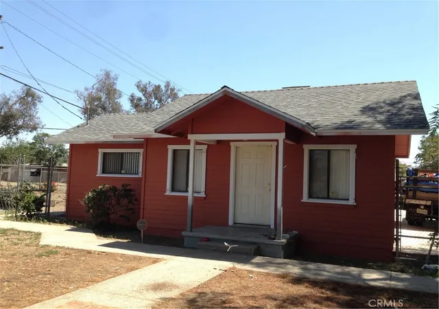 5th image of 10312 Jurupa Rd, Jurupa Valley, CA 91752 | MLS# WS26101734