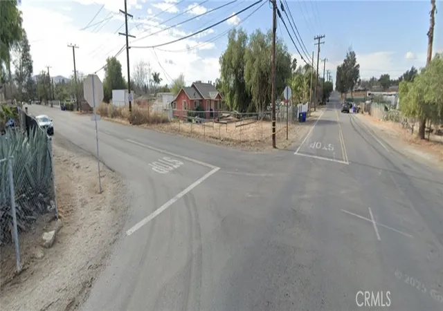 9th image of 10312 Jurupa Rd, Jurupa Valley, CA 91752 | MLS# WS26101734