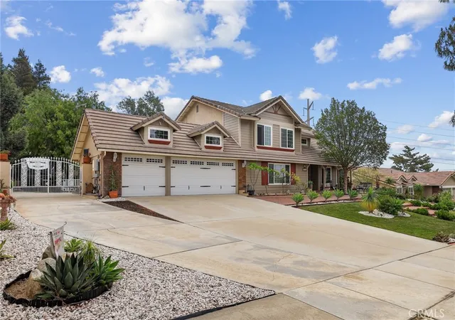 3rd image of 2240 N Campus Ave, Upland, CA 91784 | MLS# PF26091686