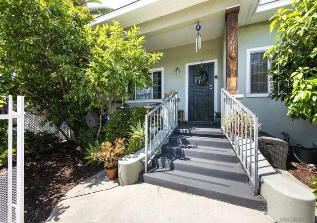 Homes for sale in Los Angeles, CA | 2607 Darwin, Los Angeles, CA 90031 | MLS# 260011292SD