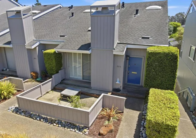 Homes for sale in Aptos, CA | 995 Via Tornasol, Aptos, CA 95003 | MLS# ML82046609