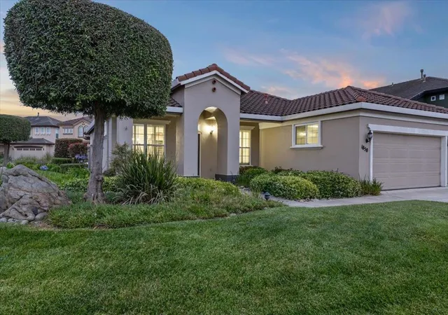 Homes for sale in Salinas, CA | 1858 Buckingham Dr, Salinas, CA 93906 | MLS# ML82046608