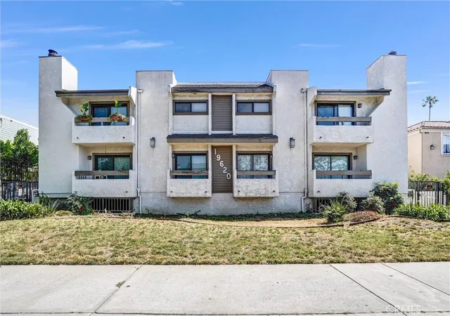 Homes for sale in Reseda, CA | 19620 Sherman Way #1, Reseda, CA 91335 | MLS# SR26101752