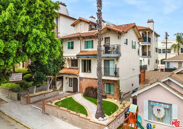 Photo 2 of Condo for sale at 1440 W 9th Street #2, San Pedro, CA 90732 | MLS# 26832019 | Listing updated on 2026-09-30