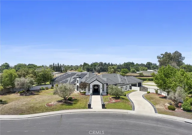 Photo 3 of Single family home for sale at 311 Saba, Bakersfield, CA 93314 | MLS# NS26101368 | Listing updated on 2026-05-12