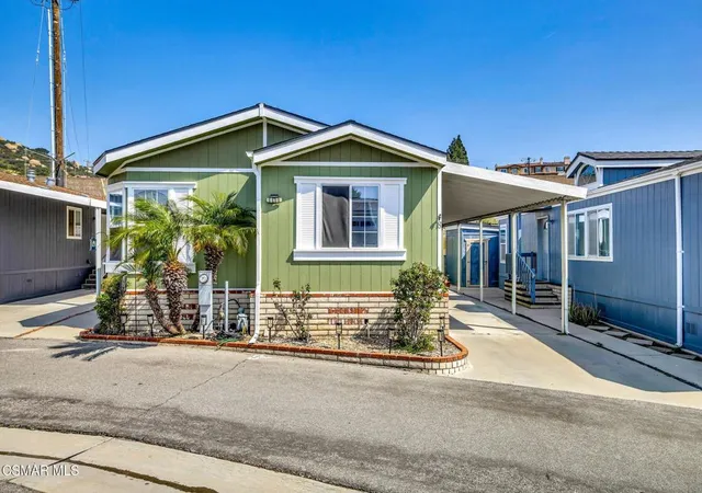 Homes for sale in Chatsworth, CA | 11401 Topanga Canyon Blvd #8, Chatsworth, CA 91311 | MLS# 226002175