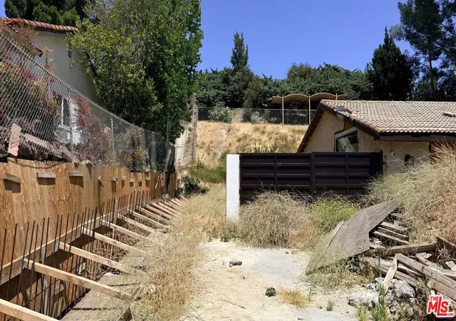16th image of 12656 Woodley Ave, Granada Hills, CA 91344 | MLS# 26831955