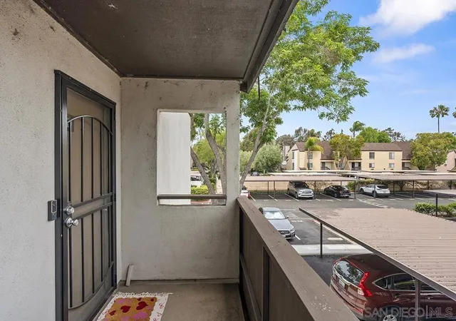 4th image of 8027 Caminito De Pizza #D, San Diego, CA 92108 | MLS# 260011332SD