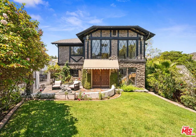 2nd image of 2402 Hollyridge Dr, Los Angeles, CA 90068 | MLS# 26832157