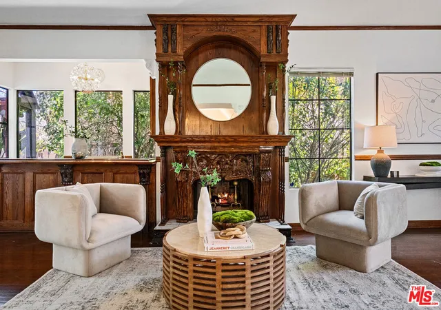 4th image of 2402 Hollyridge Dr, Los Angeles, CA 90068 | MLS# 26832157