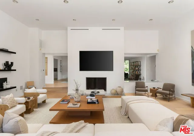 5th image of 2731 Hutton Dr, Beverly Hills, CA 90210 | MLS# 26832373