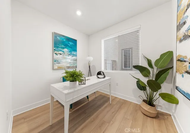 3rd image of 470 Lobata, Irvine, CA 92618 | MLS# WS26102212