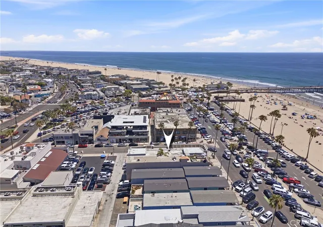 29th image of 2202 W Oceanfront, Newport Beach, CA 92663 | MLS# PW26102268