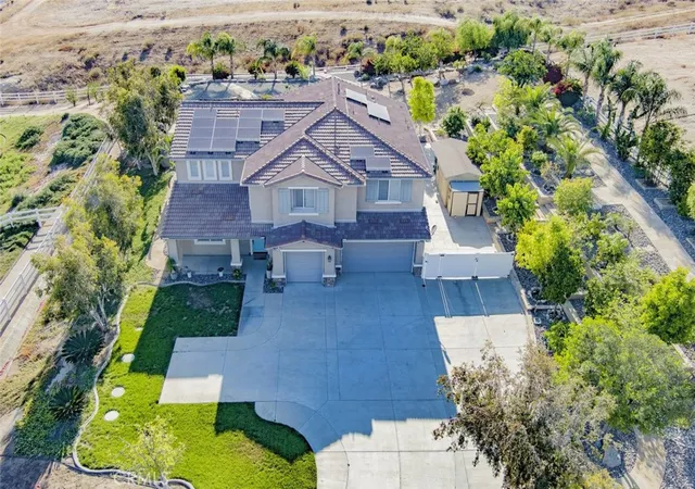 Photo 3 of Single family home for sale at 17465 Fairbreeze, Riverside, CA 92504 | MLS# OC26101532 | Listing updated on 2026-05-12