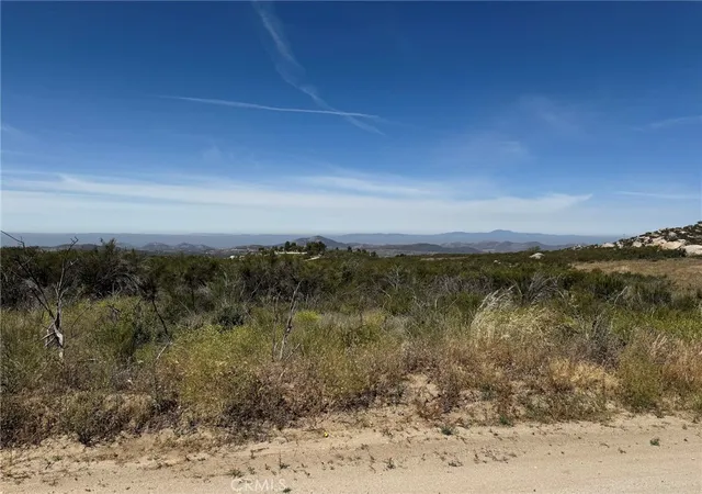 1st image of 0 Oak Dr, Sage, CA 92544 | MLS# SW26102184