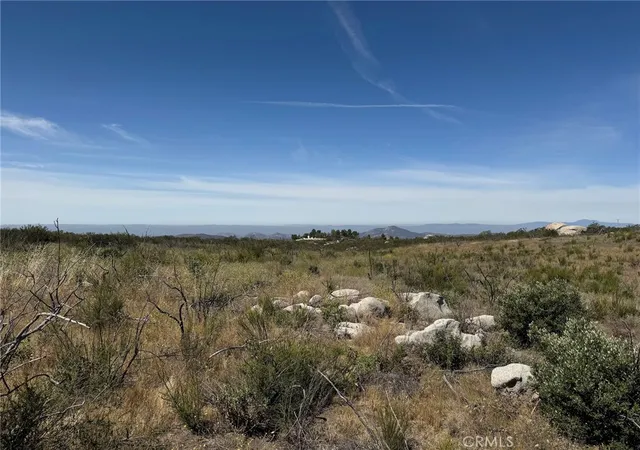 Photo 3 of Land for sale at 0 Oak Dr, Hemet, CA 92544 | MLS# SW26102184 | Listing updated on 2026-05-11