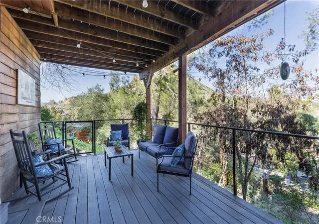 Homes for sale in Agoura Hills, CA | 29068 Lake, Agoura Hills, CA 91301 | MLS# SR26102251