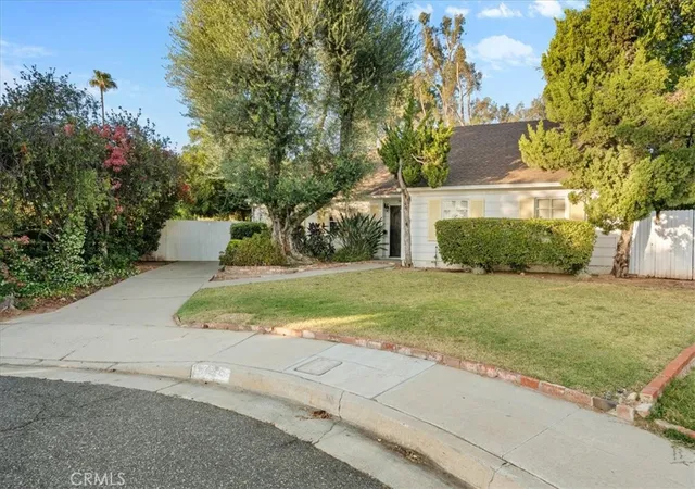 Homes for sale in Riverside, CA | 2807 Wyoming Wy, Riverside, CA 92506 | MLS# IV26102167