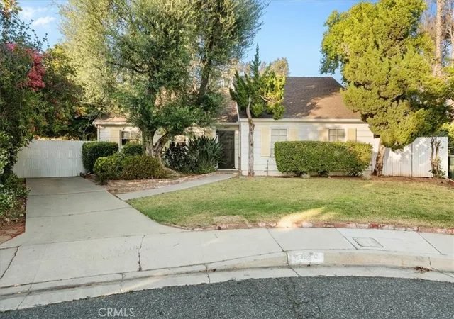 Homes for sale in Riverside, CA | 2807 Wyoming Wy, Riverside, CA 92506 | MLS# IV26102167