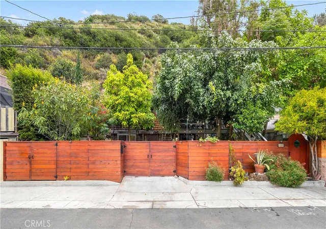 Homes for sale in Laguna Beach, CA | 1553 Arroyo Dr, Laguna Beach, CA 92651 | MLS# LG26102380