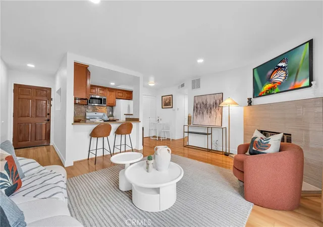 Homes for sale in Los Angeles, CA | 10740 Lawler #5, Los Angeles, CA 90034 | MLS# AR26096190