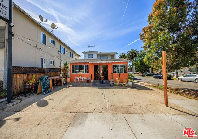 5th image of 10872 Venice Blvd, Culver City, CA 90232 | MLS# 26829319