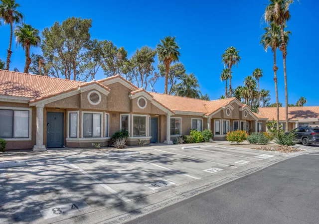 3rd image of 40800 Breezy Pass Rd, Palm Desert, CA 92211