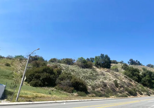 5th image of 16 Esperanza Dr, La Verne, CA 91750 | MLS# 260011354SD