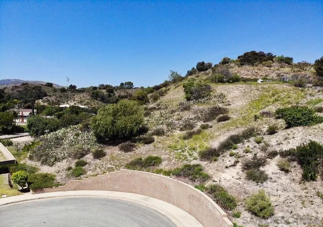 4th image of 15 Yucca Ct, La Verne, CA 91750 | MLS# 260011359SD