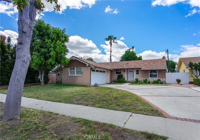 Homes for sale in Canoga Park, CA | 21000 Elkwood, Canoga Park, CA 91304 | MLS# BB26102599