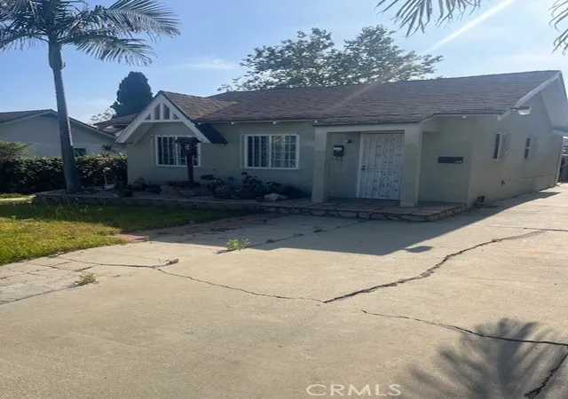 1st image of 1235 N Wexham, Inglewood, CA 90302 | MLS# HD26102612