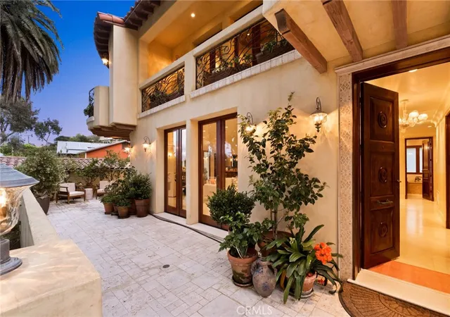 Photo 4 of Single family home for sale at 664 Calle Miramar, Redondo Beach, CA 90277 | MLS# SB26102407 | Listing updated on 2026-10-03